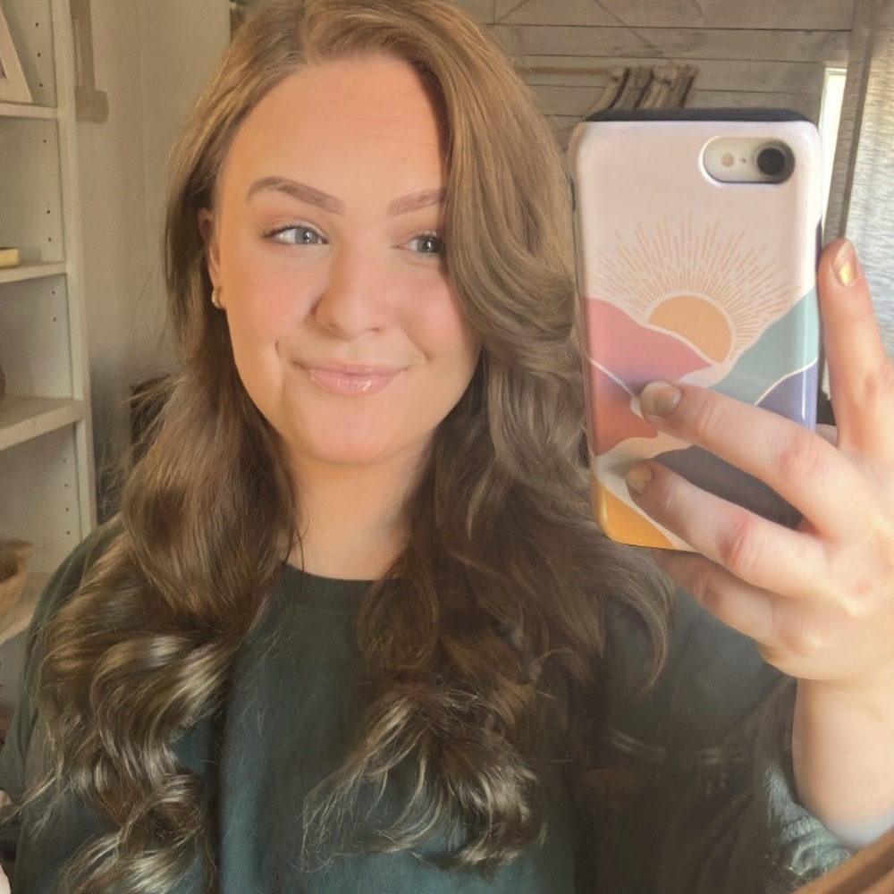 Meet your Posher, Victoria